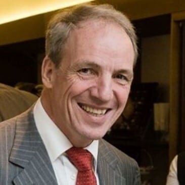 Dr. Andreas Suter